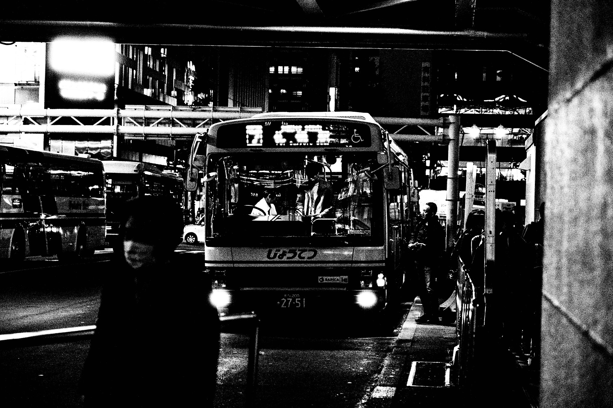 Fujifilm X-T10 + Fujifilm XF 16-55mm F2.8 R LM WR sample photo. Bus photography