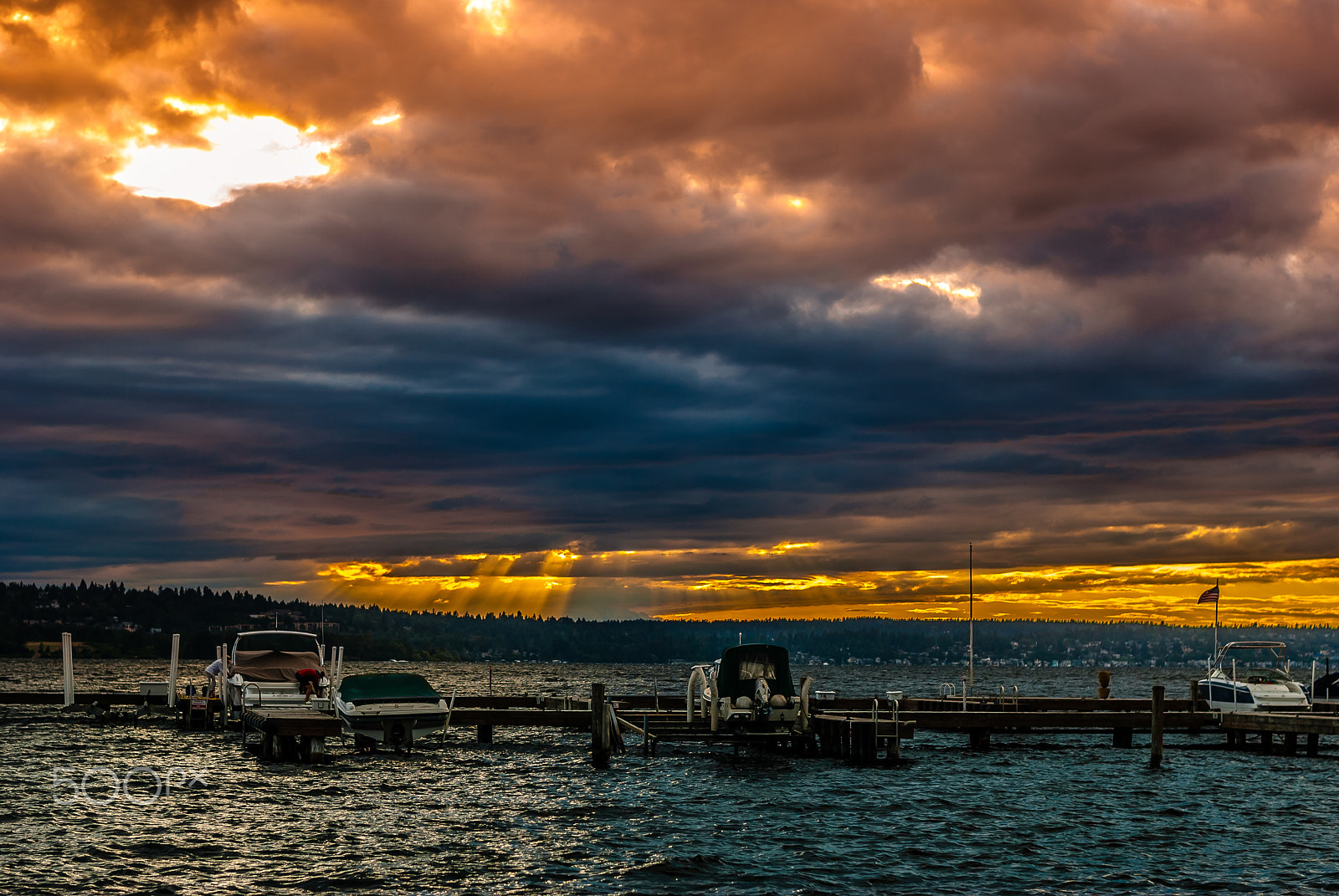 Nikon D80 + Nikon AF-S Nikkor 50mm F1.8G sample photo. Storm is coming photography