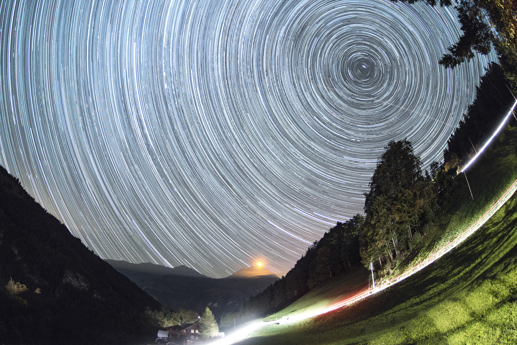 Nikon AF DX Fisheye-Nikkor 10.5mm F2.8G ED sample photo. Kiental - niesen photography
