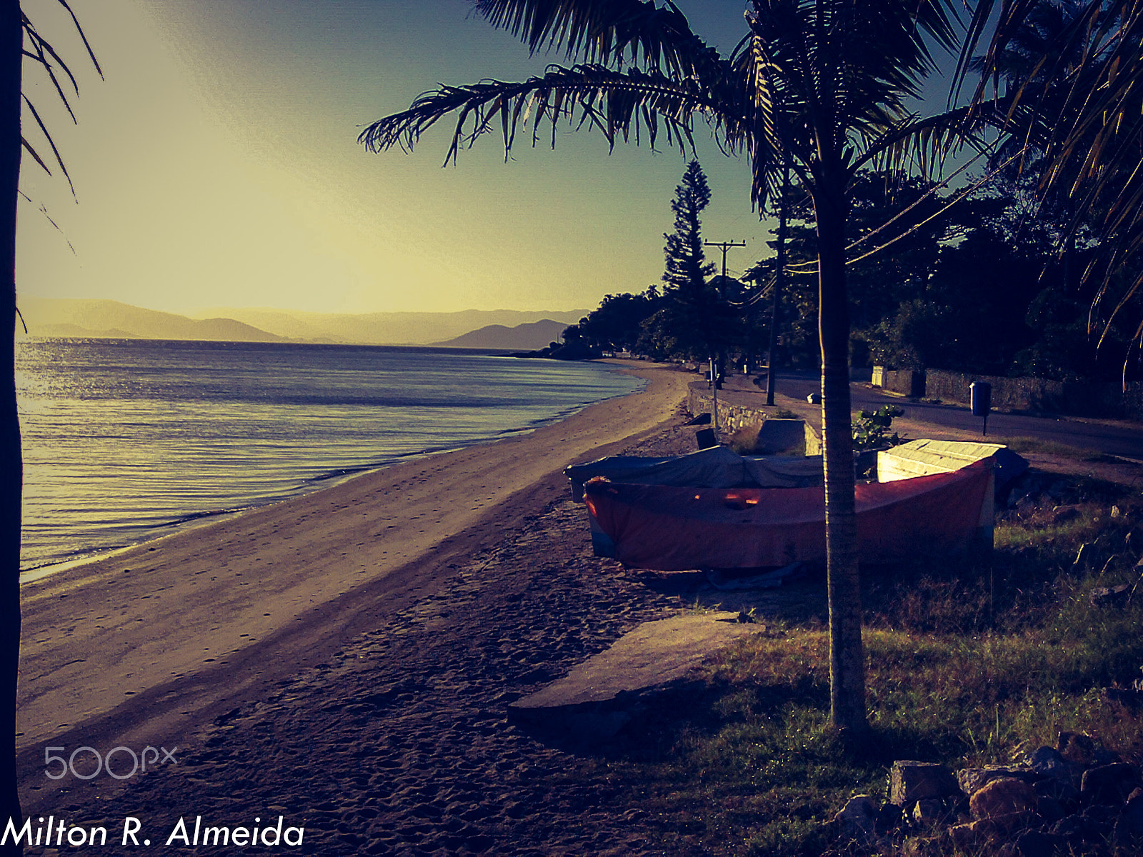 Kodak ZX1 POCKET VIDEO CAMERA sample photo. Praia do cacupé photography