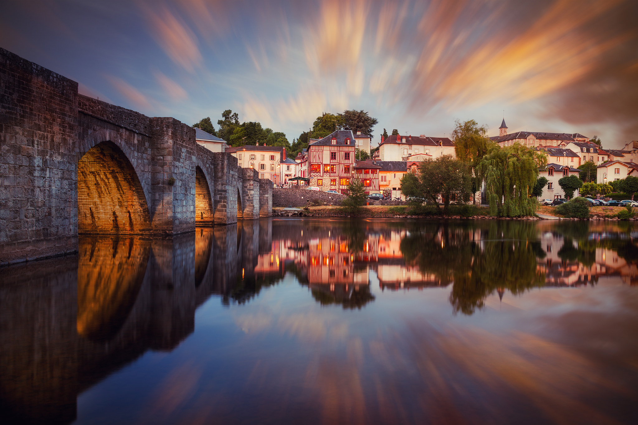 Canon EF 28mm F2.8 IS USM sample photo. Sunset on limoges photography