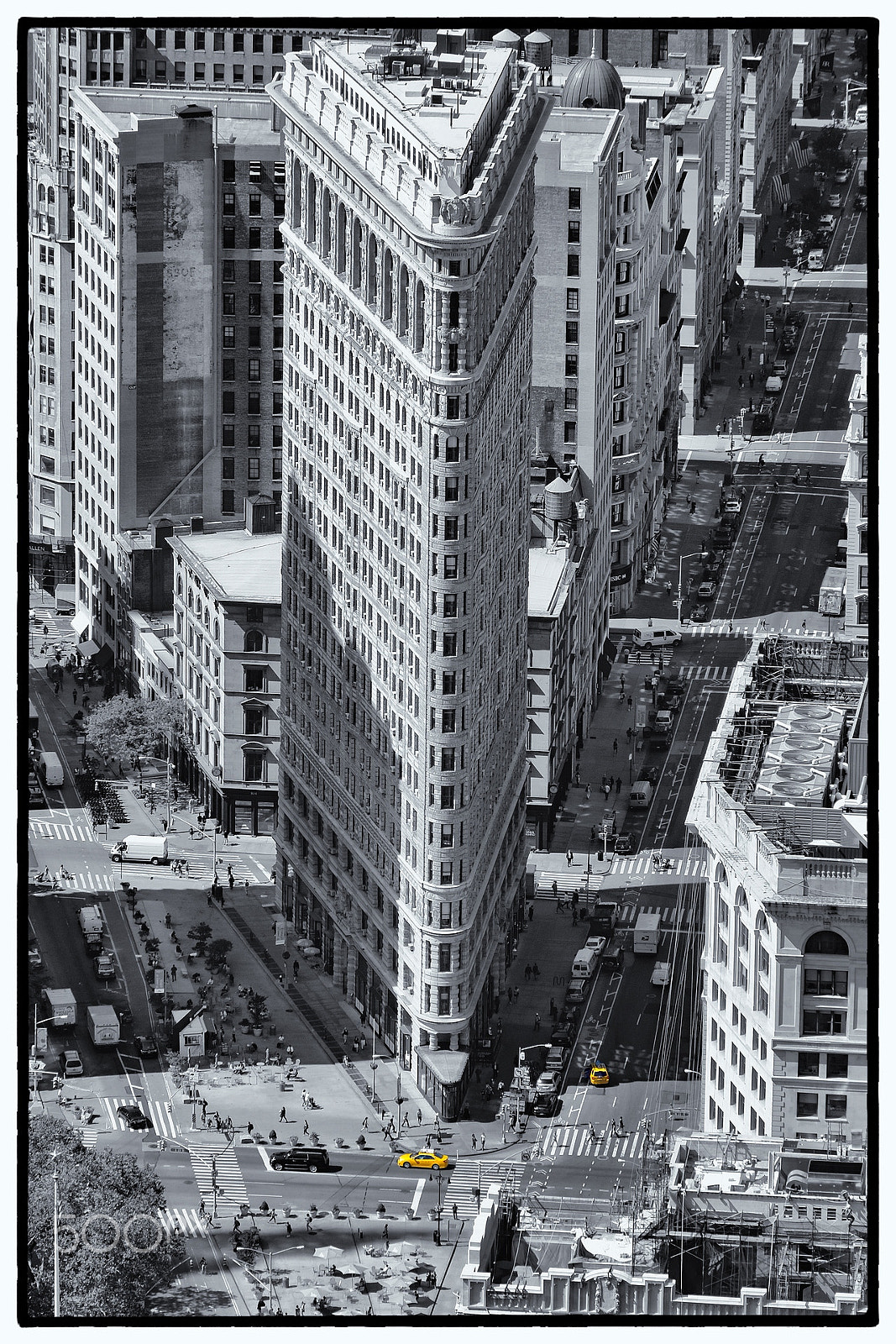 Fujifilm X-E1 + Fujifilm XC 50-230mm F4.5-6.7 OIS sample photo. Flatiron building photography