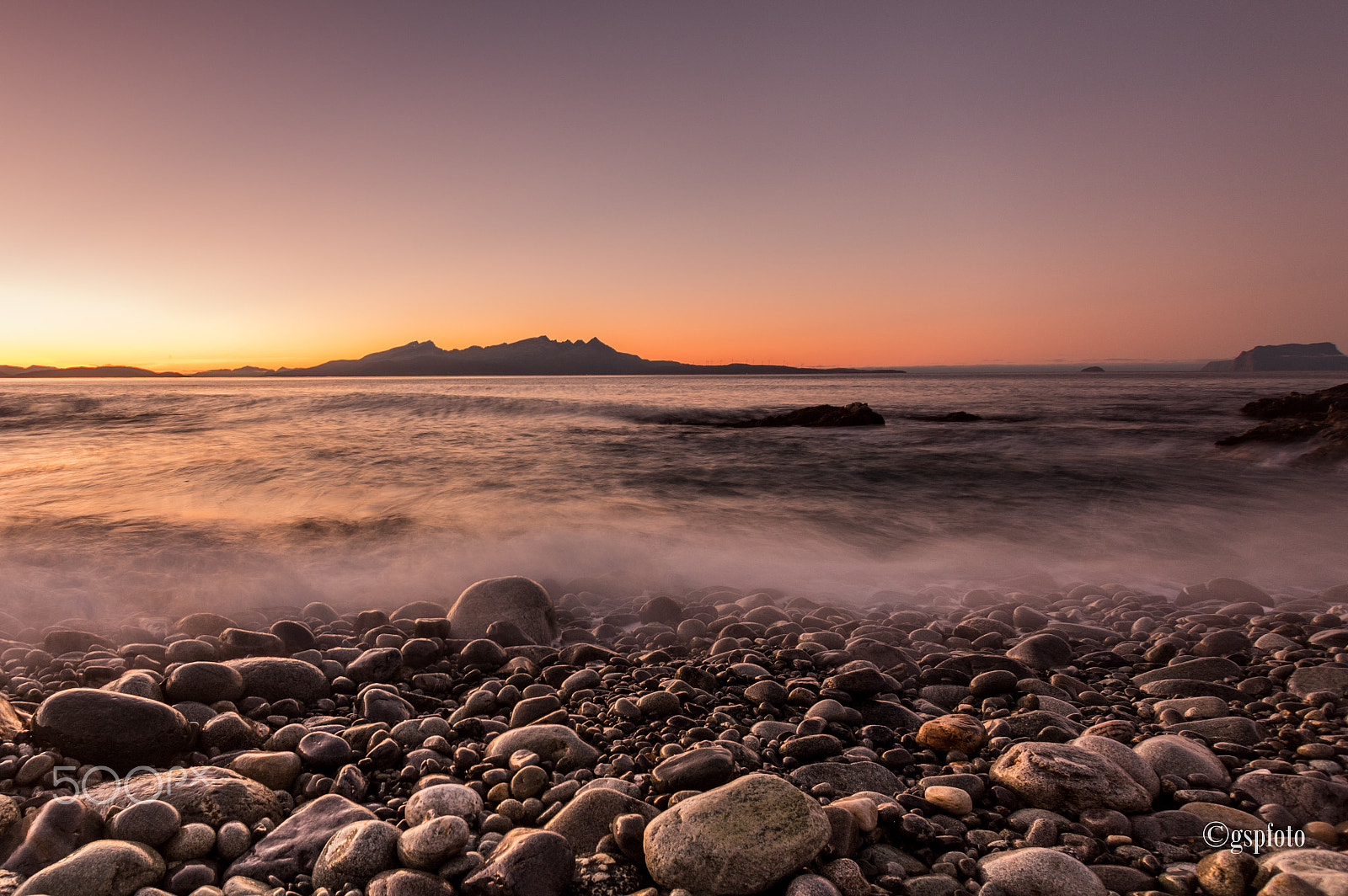 Sigma 10-20mm F3.5 EX DC HSM sample photo. Last color of the sun photography