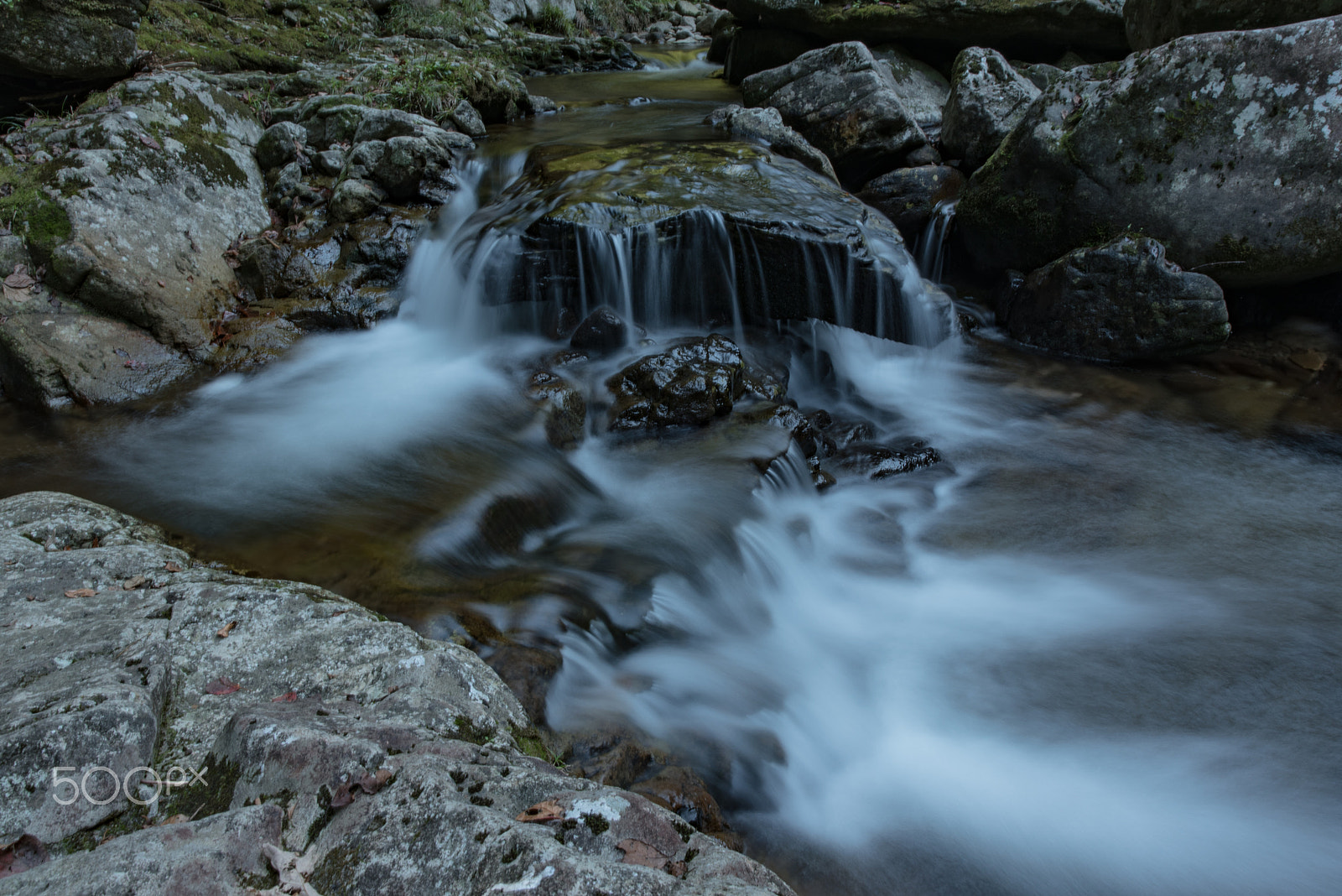 Nikon AF-S Nikkor 200-400mm F4G ED-IF VR sample photo. Waterfall photography