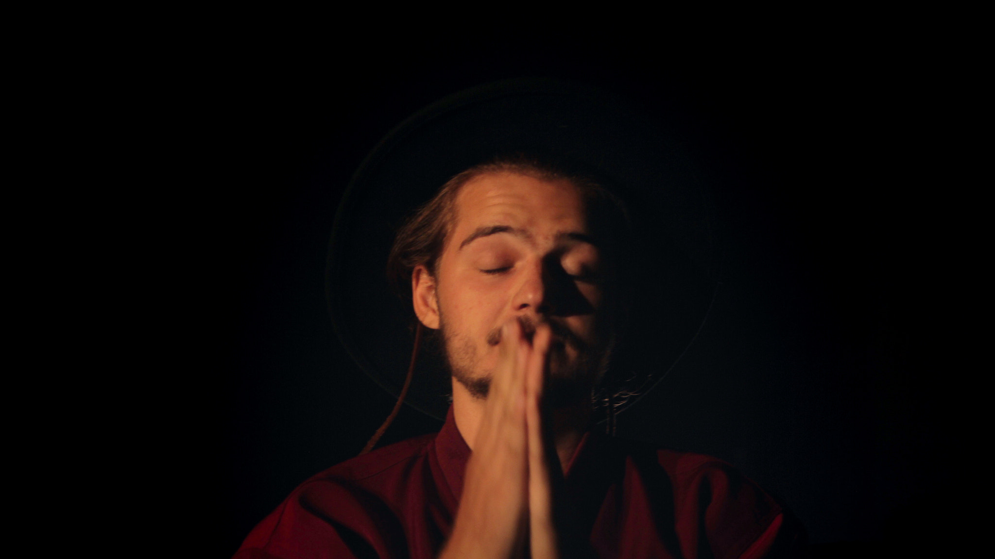 Canon EF 28-70mm f/3.5-4.5 sample photo. Portrait of a musician (willem) photography