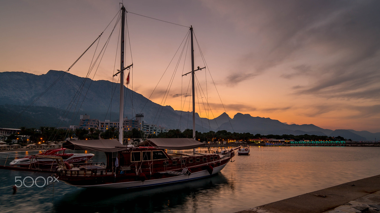 Samsung NX1 + Samsung NX 12-24mm F4-5.6 ED sample photo. Antalya / kemer photography