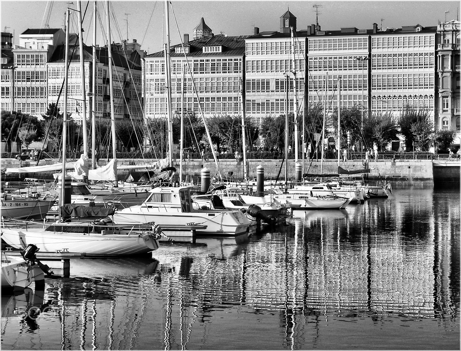 Samsung Pro 815 sample photo. La marina photography