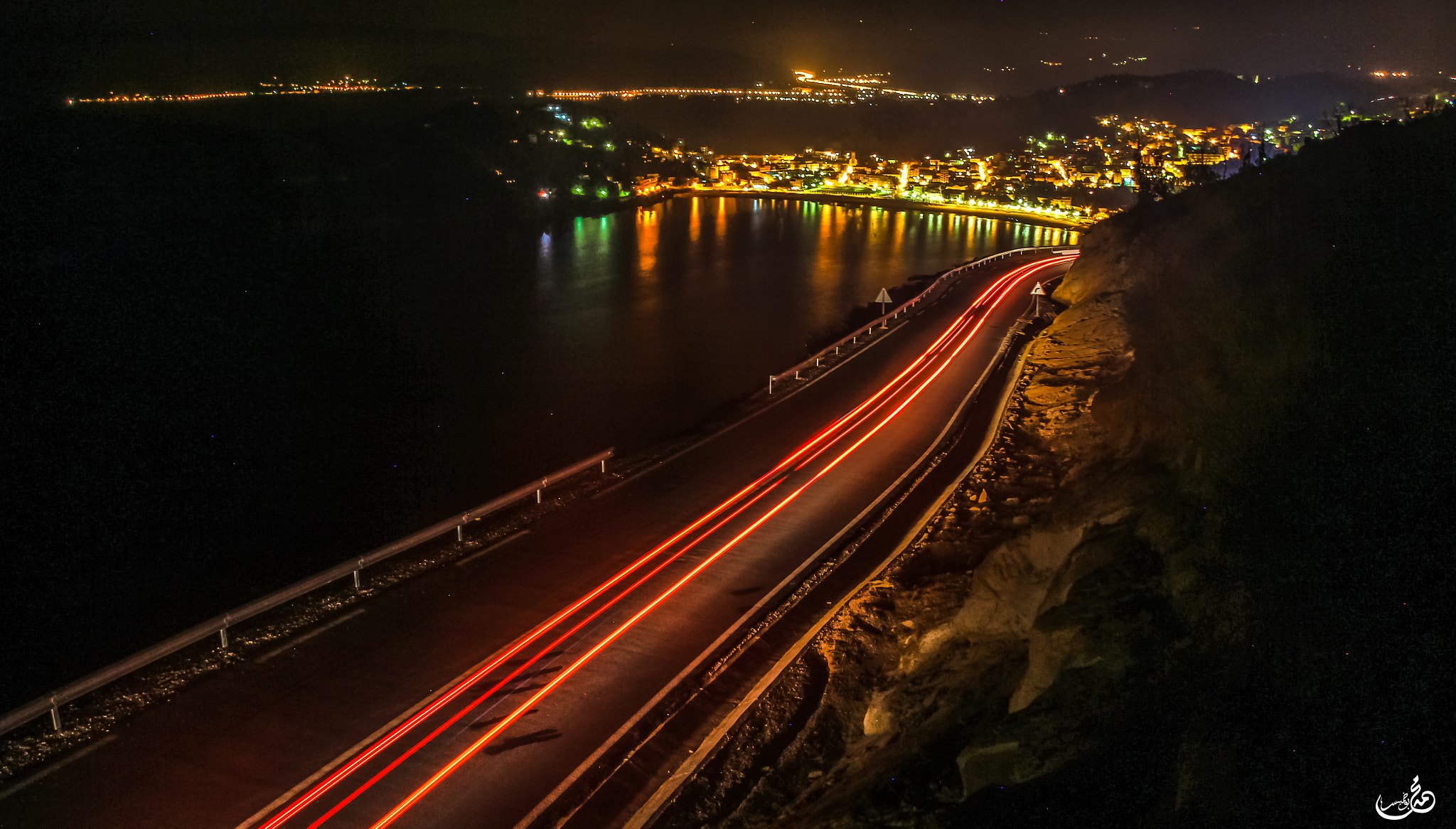18.0 - 200.0 mm sample photo. City colors photography