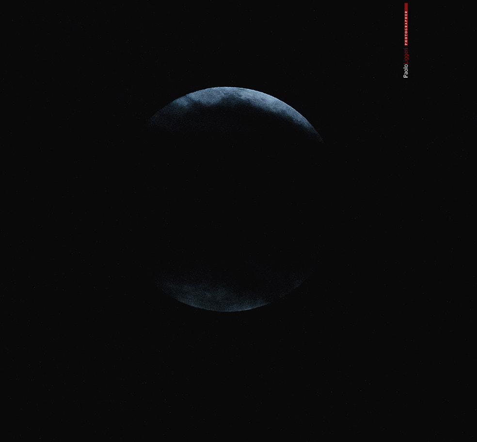 Canon EF 100-400mm F4.5-5.6L IS USM sample photo. The dark side of the moon photography