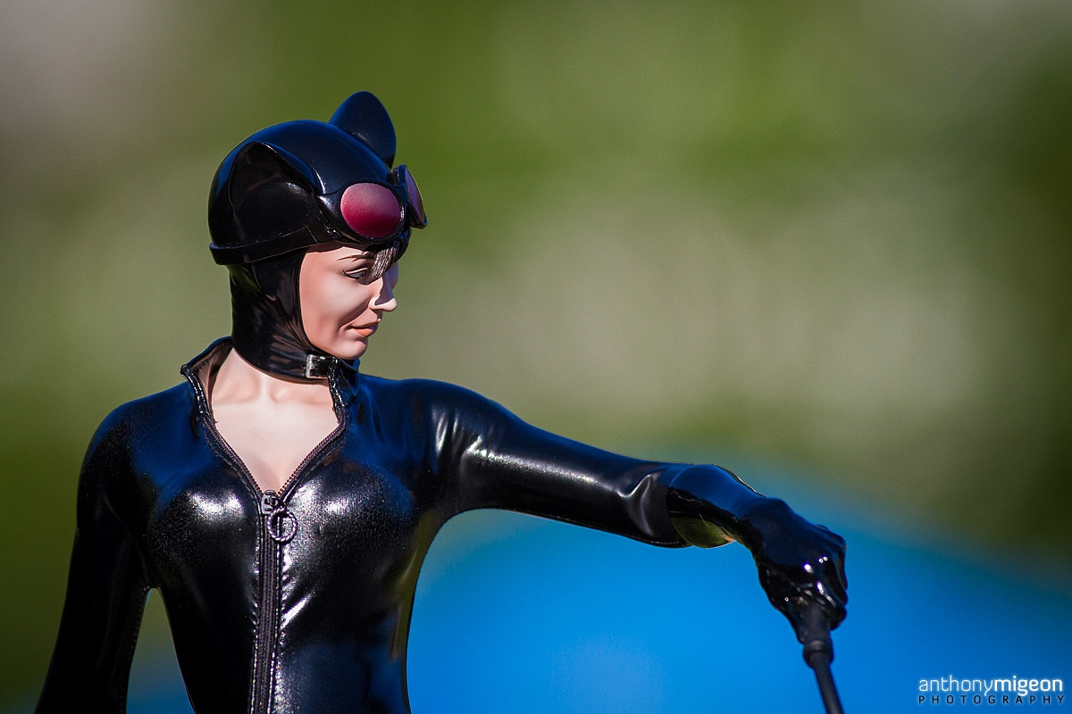 Canon EOS 7D + Canon EF 300mm f/2.8L sample photo. Catwoman photography