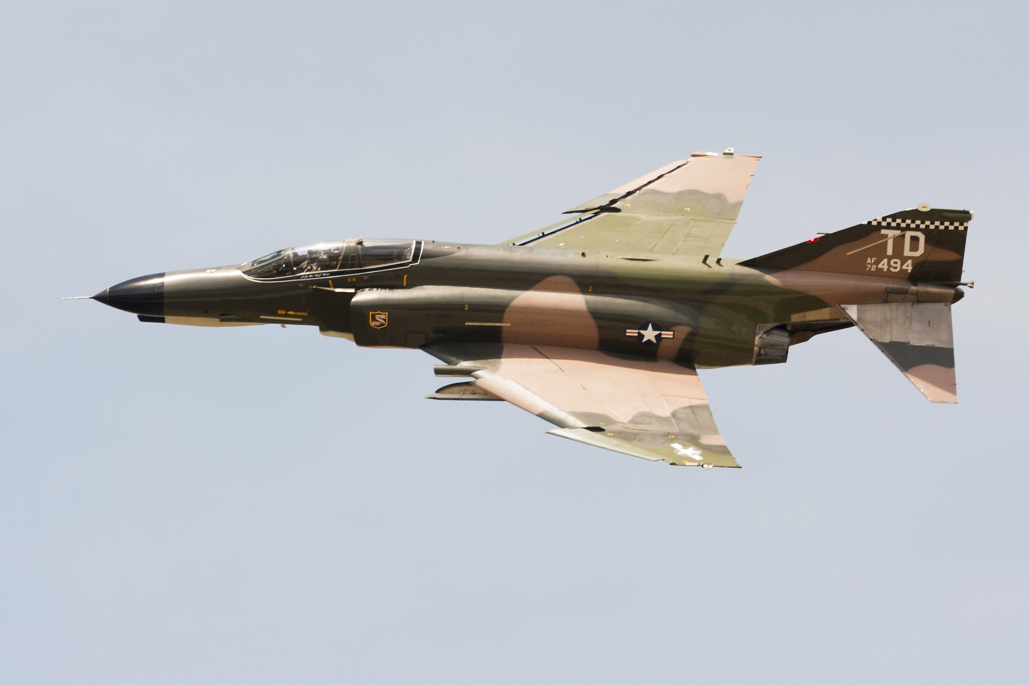 Canon EF 100-400mm F4.5-5.6L IS USM sample photo. F-4 phantom photography