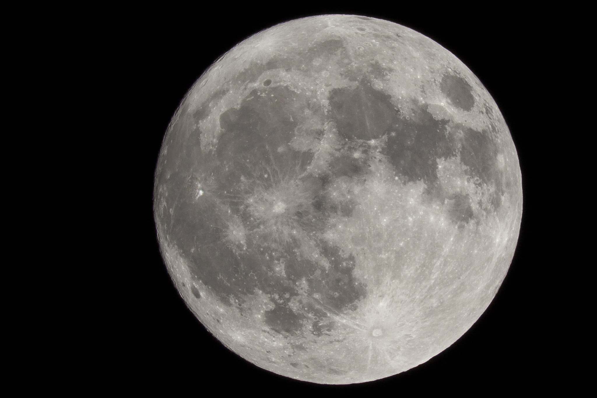 Canon EF 400mm F5.6L USM sample photo. Our moon photography