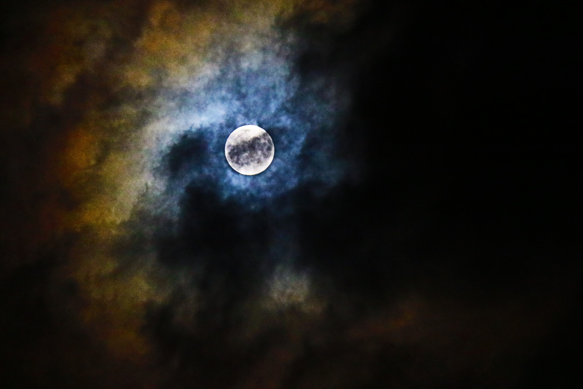 Canon EOS M3 sample photo. Full moon in the clouds 3 photography