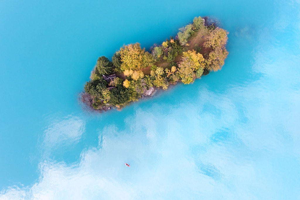 Island exploration by Chris Herzog on 500px.com