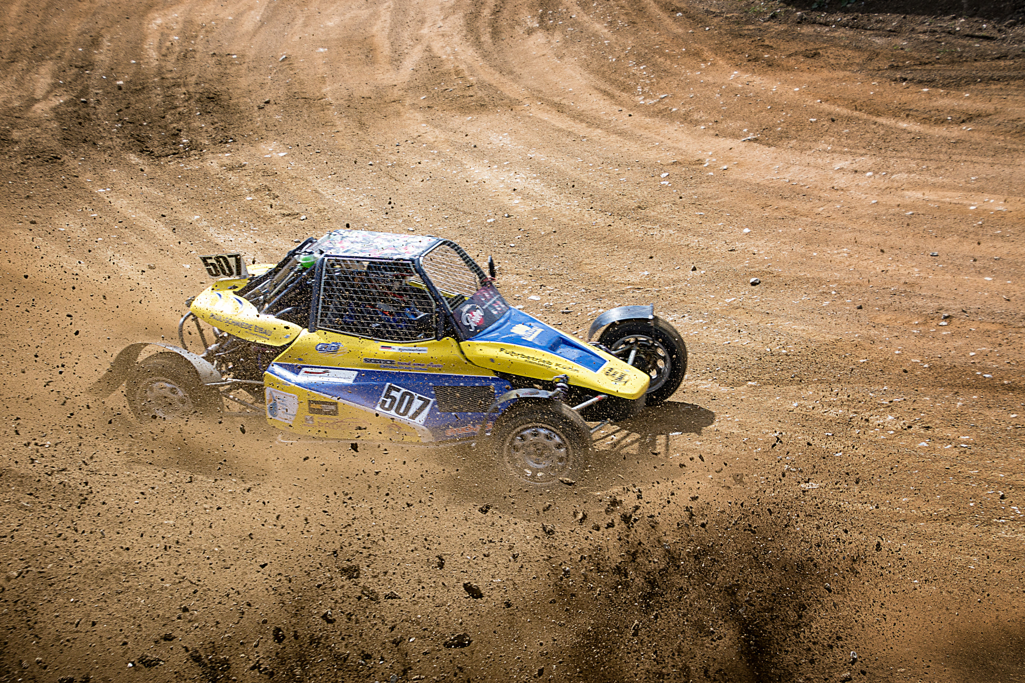 Tamron 16-300mm F3.5-6.3 Di II VC PZD Macro sample photo. Autocross photography