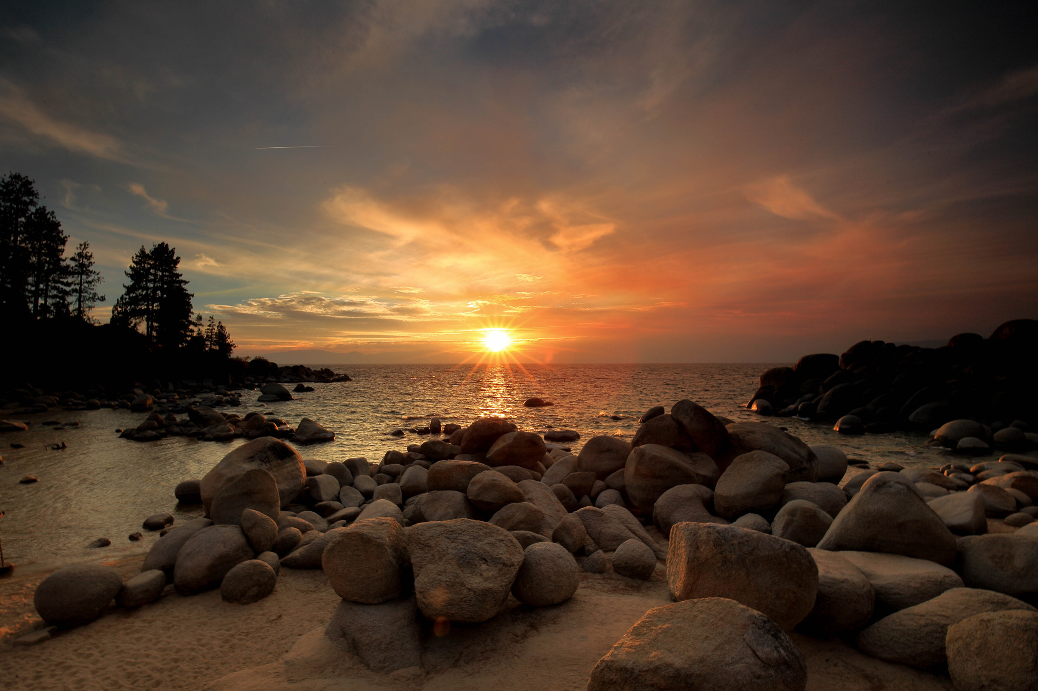 Canon EF 16-35mm F4L IS USM sample photo. Briliant sunset photography
