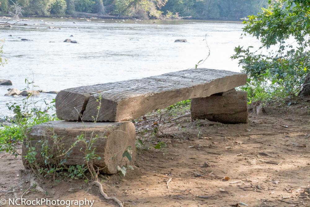 Canon EOS 700D (EOS Rebel T5i / EOS Kiss X7i) sample photo. Bench photography