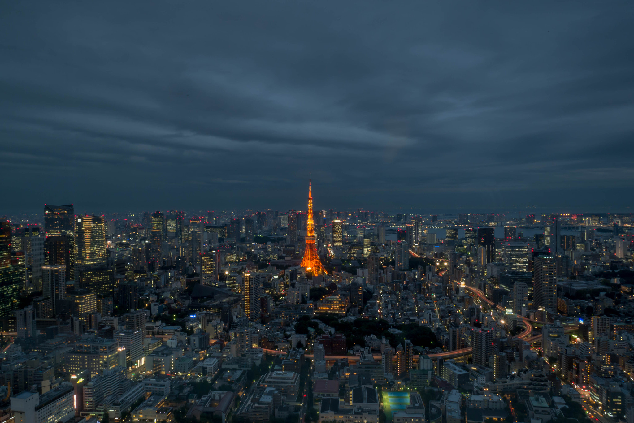 Panasonic Lumix DMC-GF7 sample photo. Roppongi hills, tokyo photography