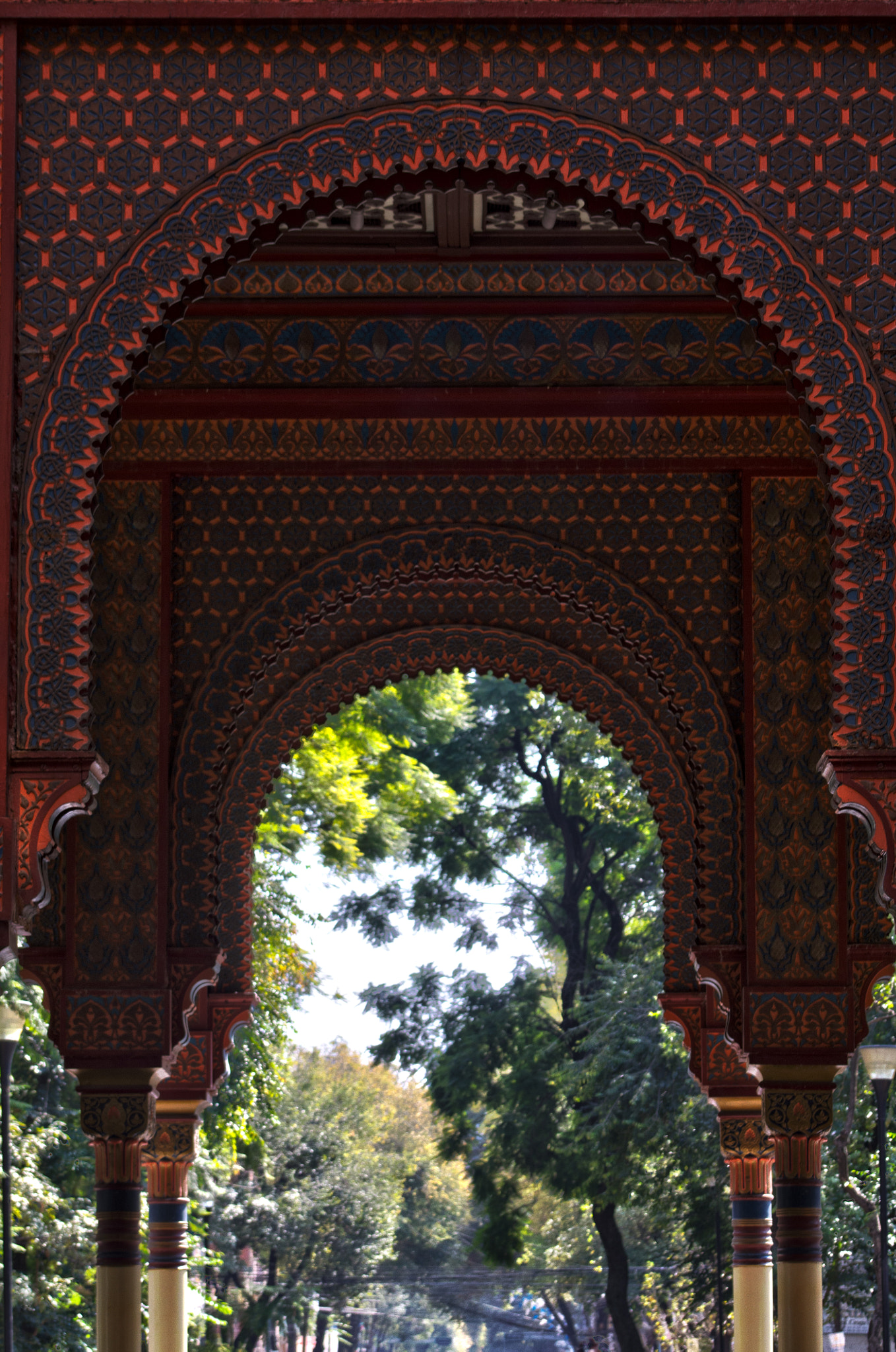 Canon EF 75-300mm f/4-5.6 USM sample photo. Kiosco morisco, mexico city photography