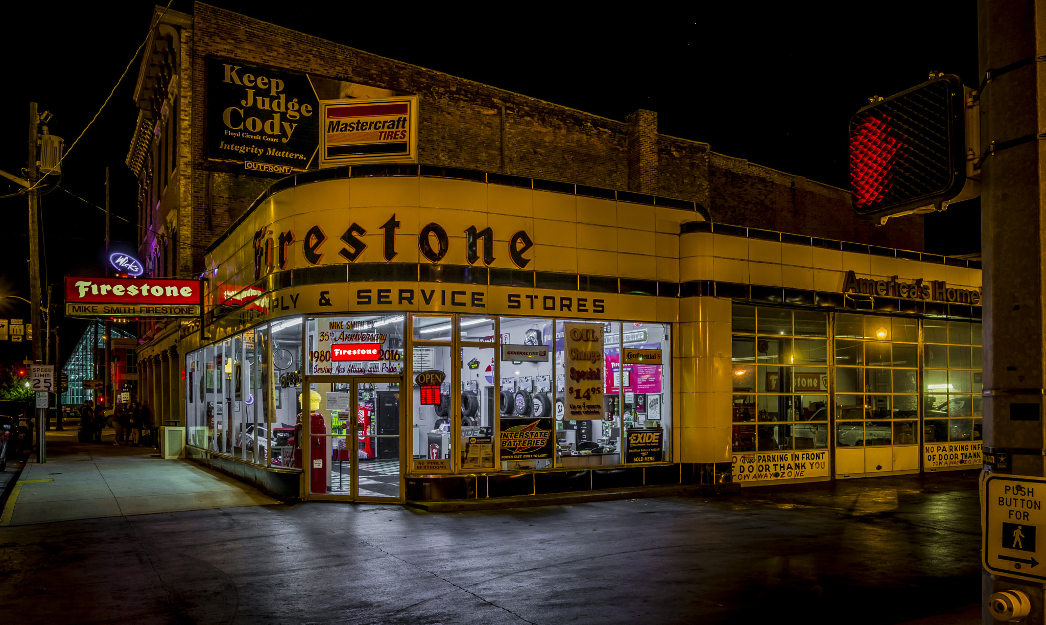 Nikon AF-S Nikkor 18-35mm F3.5-4.5G ED sample photo. Firestone store photography