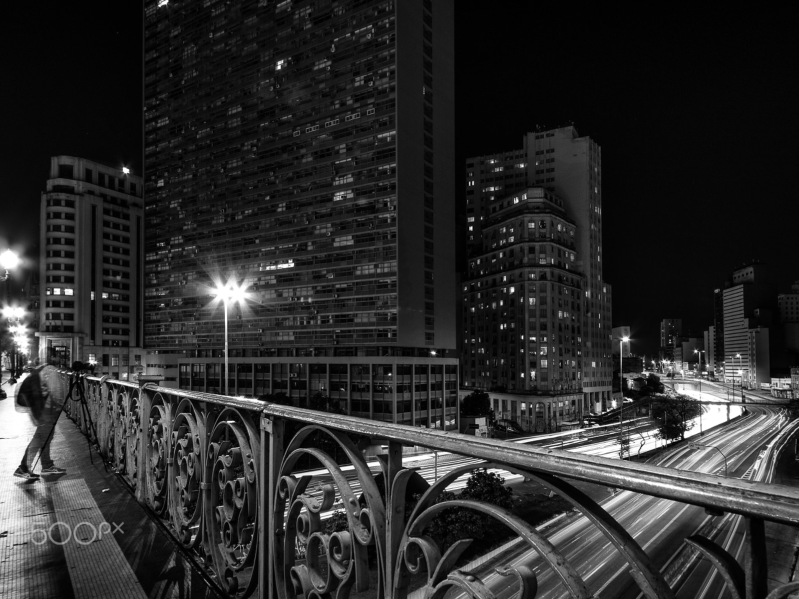 AF Zoom-Nikkor 35-70mm f/2.8D N sample photo. Viaduto santa ifigênia photography