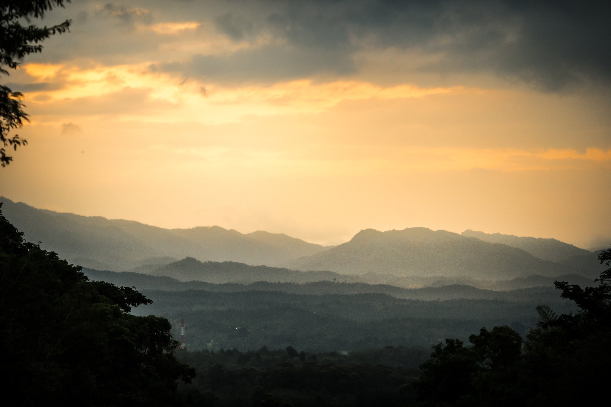 Canon EOS-1D X + Canon EF 135mm F2L USM sample photo. Sky photography