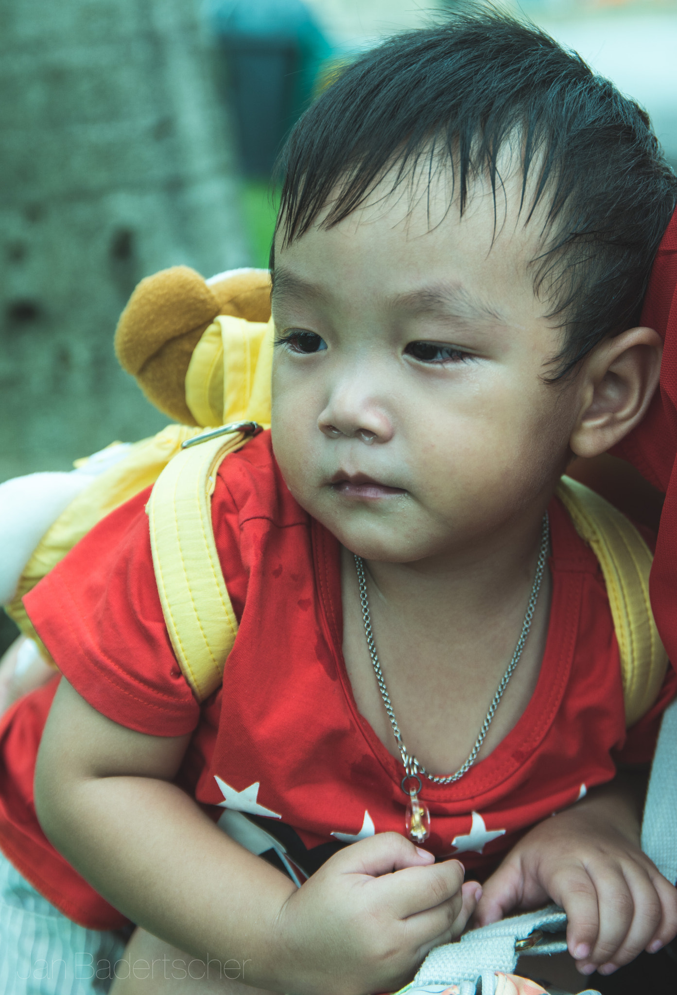 Samsung NX 16-50mm F2.0-2.8 S ED OIS sample photo. Chinese boy in bangkok photography