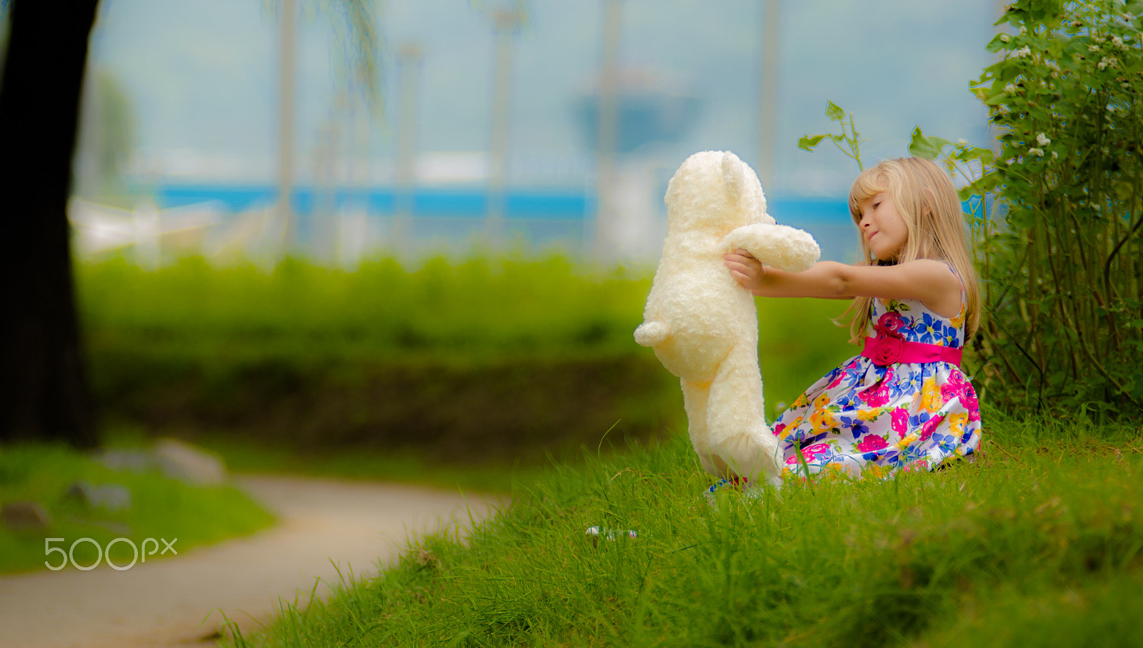 Sigma 70-200mm F2.8 EX DG OS HSM sample photo. Kid life photography