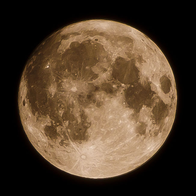 Canon EF 70-200mm F2.8L IS USM sample photo. Supermoon photography