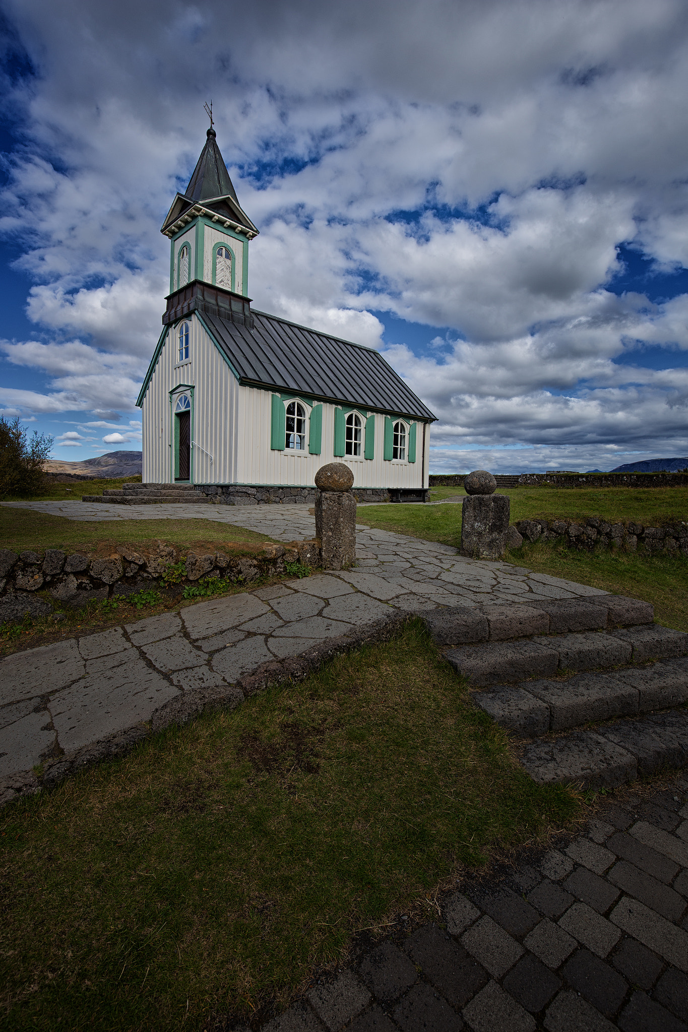 Canon EOS 6D + Canon EF 16-35mm F4L IS USM sample photo. Thingvellir church photography