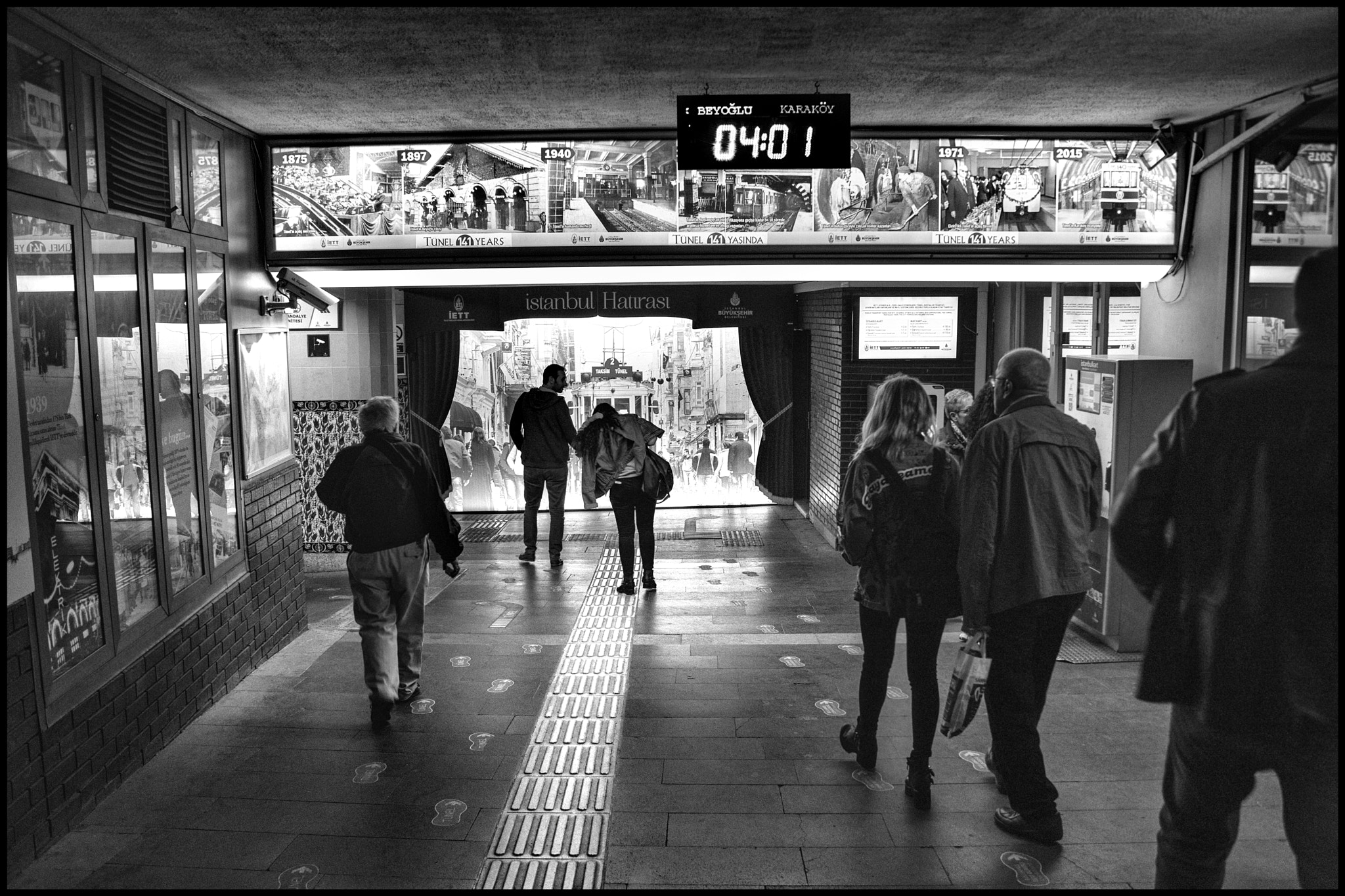 Canon EF 28-135mm F3.5-5.6 IS USM sample photo. 4 minutes to catch the ''karaköy tünel ''.... photography