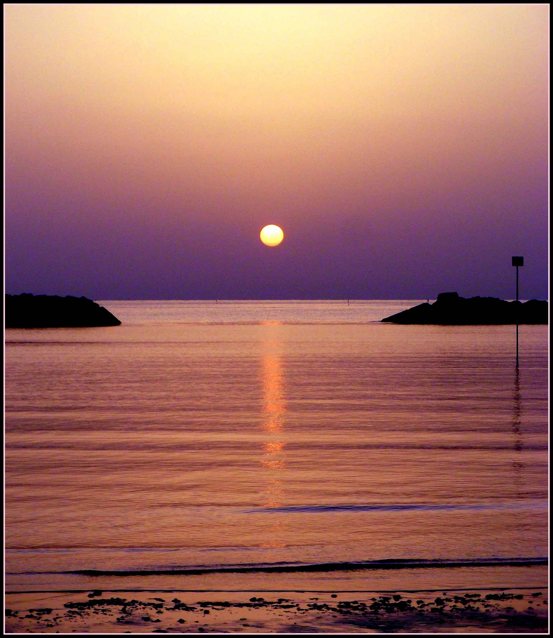 Fujifilm FinePix JX250 sample photo. Meravigliosa alba sul mare di romagna. photography
