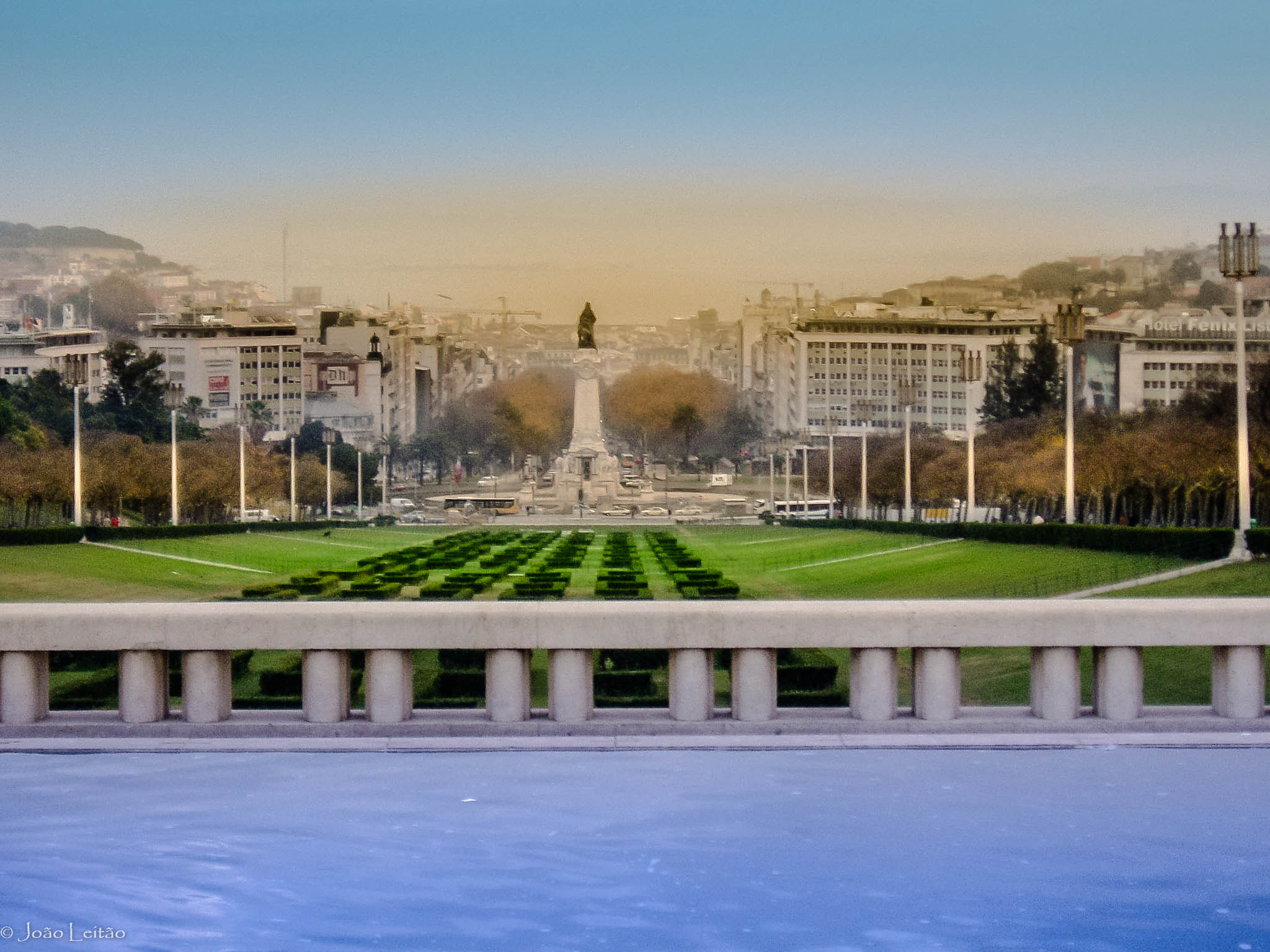 Olympus u10D,S300D,u300D sample photo. Lisbon park photography