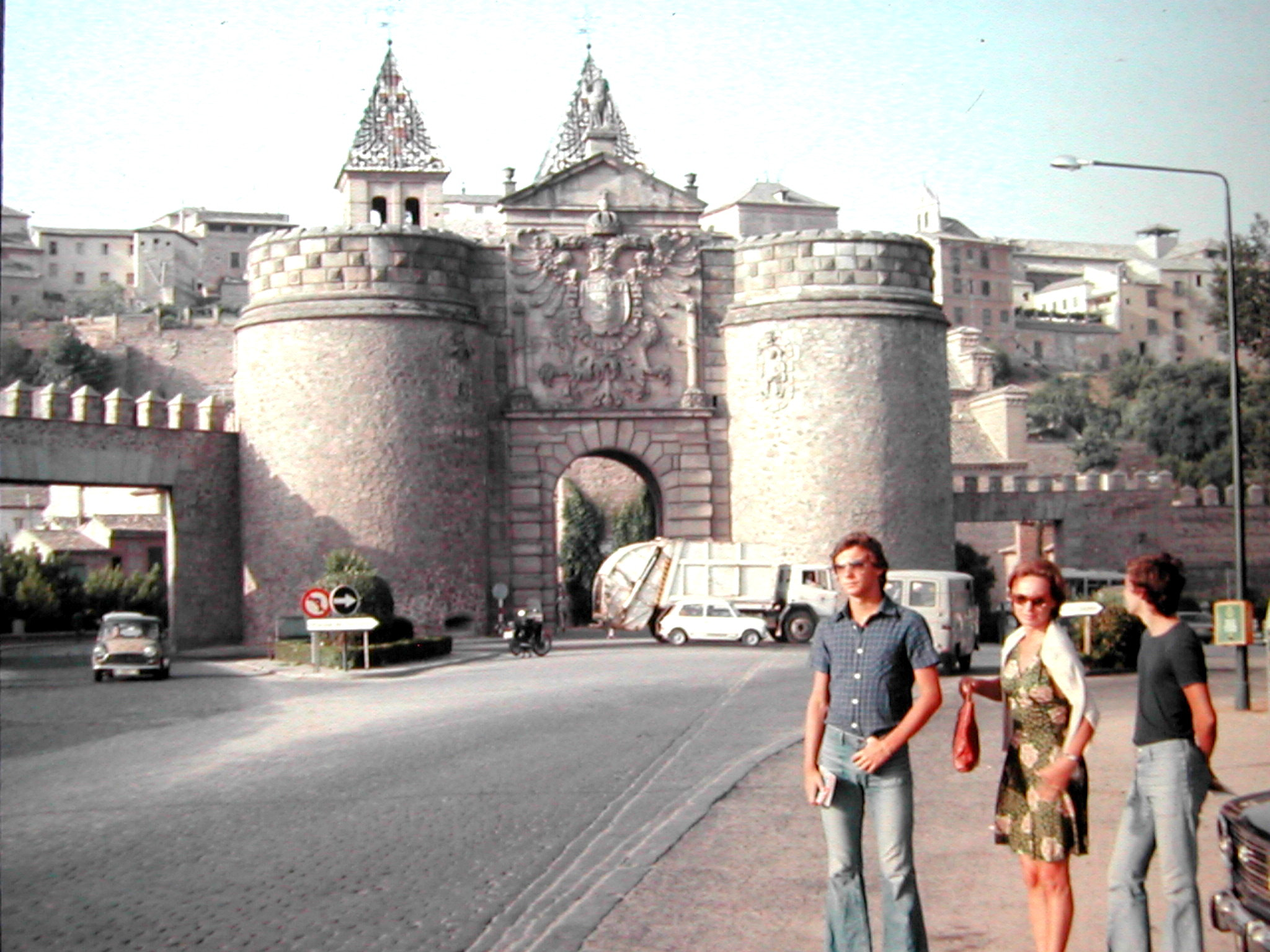 Nikon E885 sample photo. 1975 toledo photography