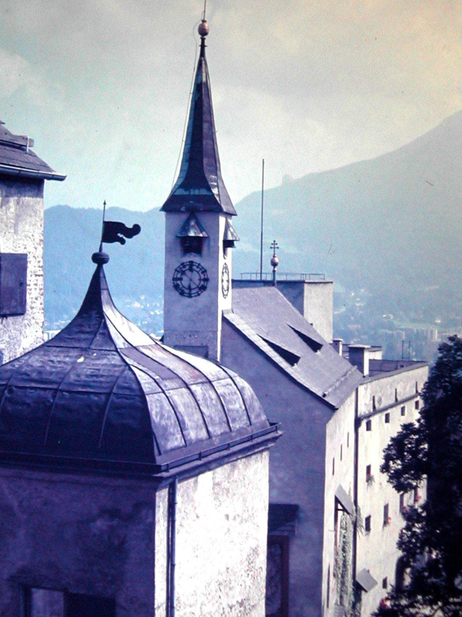 Nikon E885 sample photo. 1974  salisburgo photography