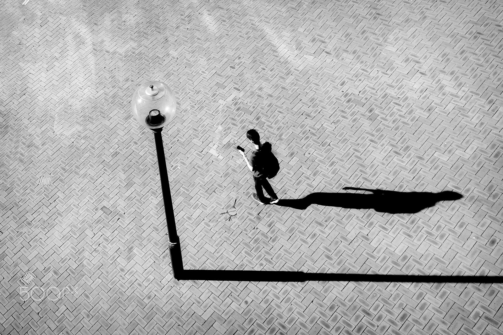 Sigma 24-105mm f/4 DG OS HSM | A sample photo. On the way with a street lamp. photography