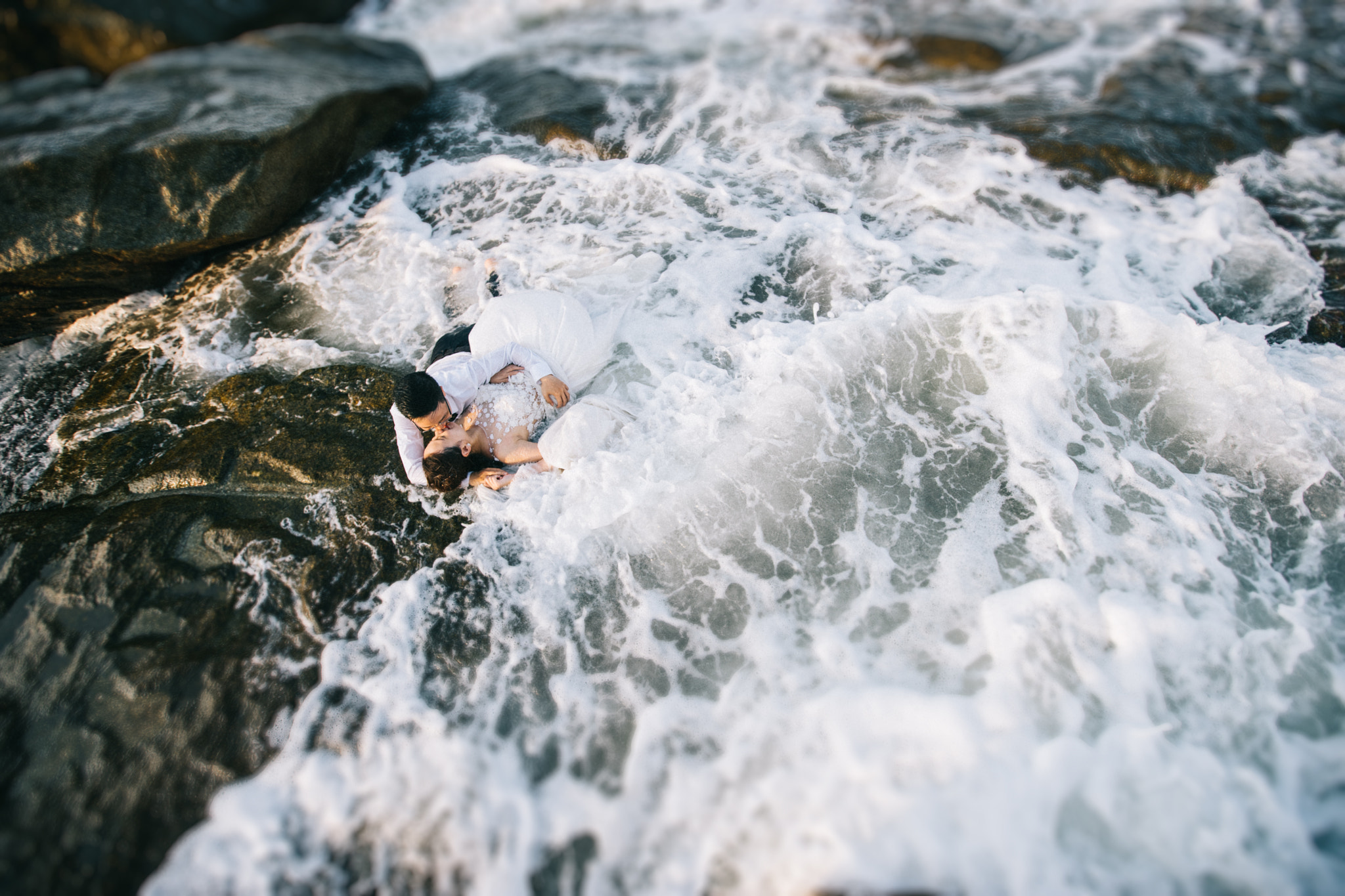 Sony a7 II + Canon EF 16-35mm F2.8L II USM sample photo. Pre wedding photography