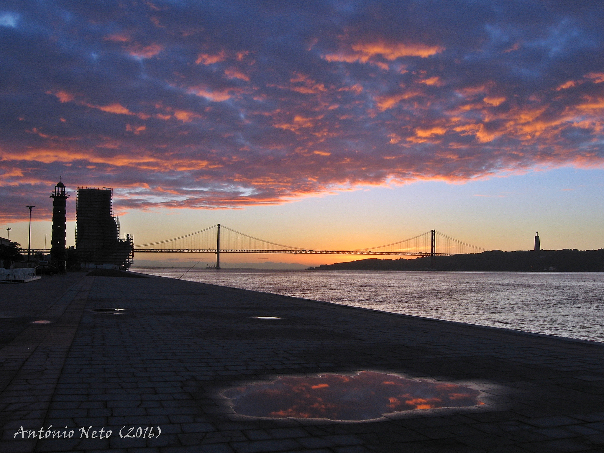 Canon POWERSHOT S50 sample photo. Great sky, great city of lisbon photography