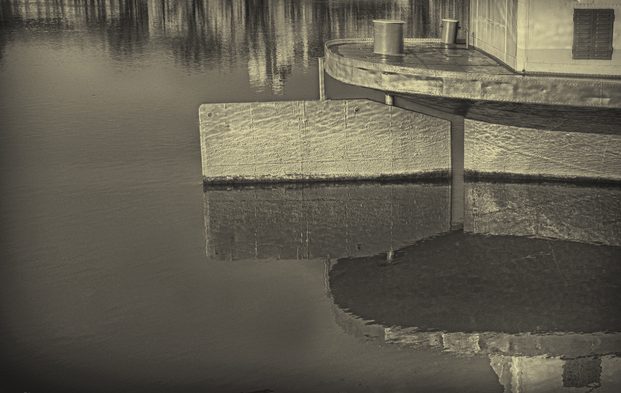 Pentax K-5 II sample photo. Silver effex photography