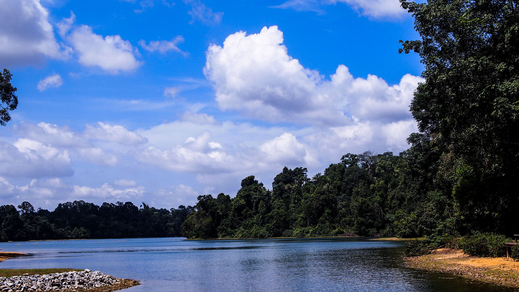 Olympus PEN E-PL2 + LUMIX G 25/F1.7 sample photo. The most scenic places are the ones less ventured..|| photography