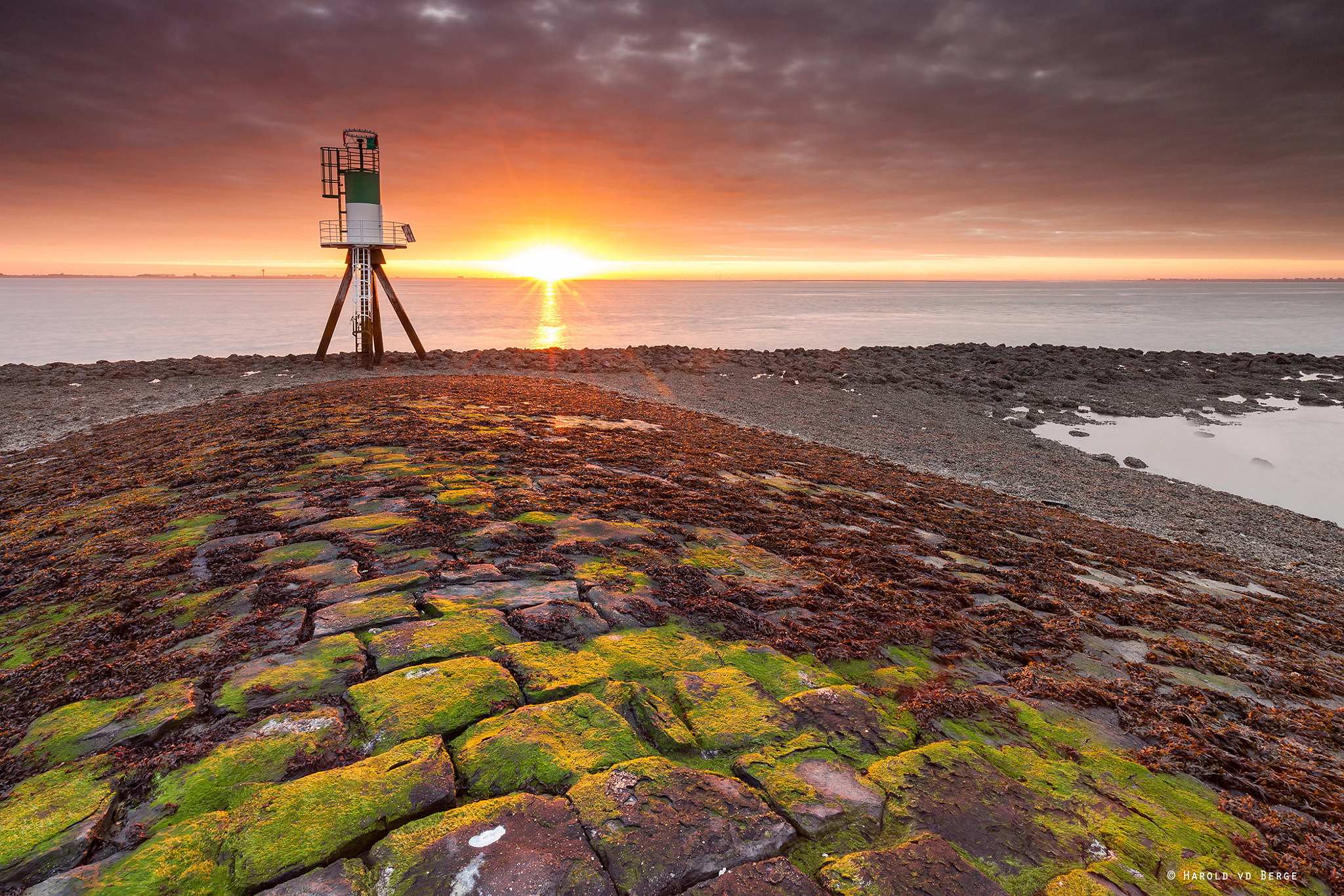 Canon EOS 5D Mark II + Canon EF 16-35mm F4L IS USM sample photo. Lightning up the beacon photography