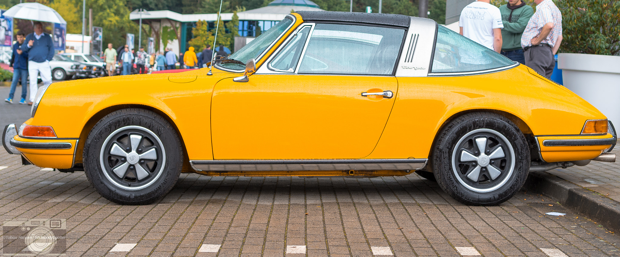 Pentax K-50 + Pentax smc DA 35mm F2.4 AL sample photo. Porsche targa photography