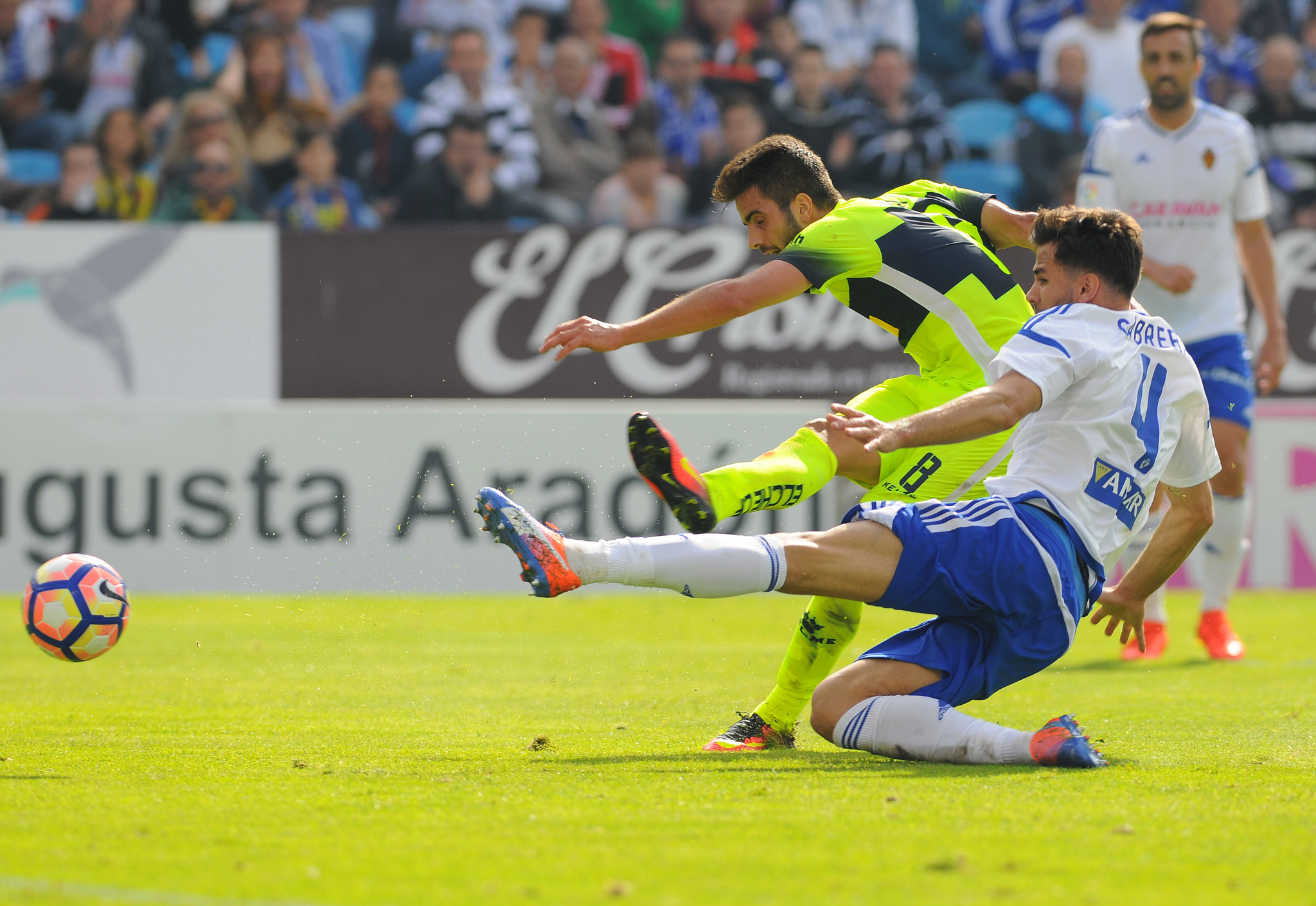 Nikon D300 + Nikon AF-S Nikkor 300mm F2.8G ED-IF VR sample photo. Real zaragoza vs elche photography