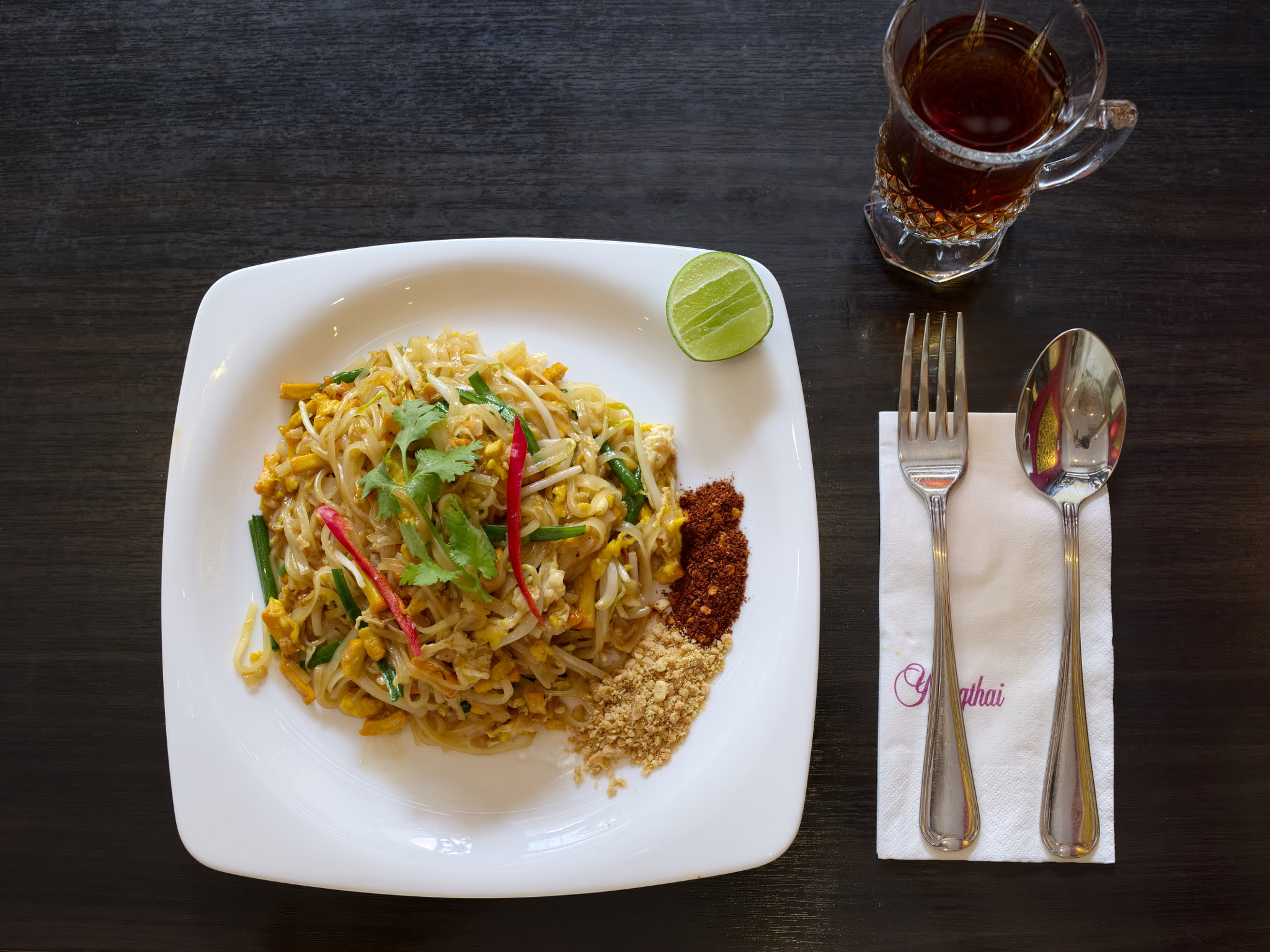 Fujifilm X-T10 + Fujifilm XF 16-55mm F2.8 R LM WR sample photo. Fried rice noodle photography