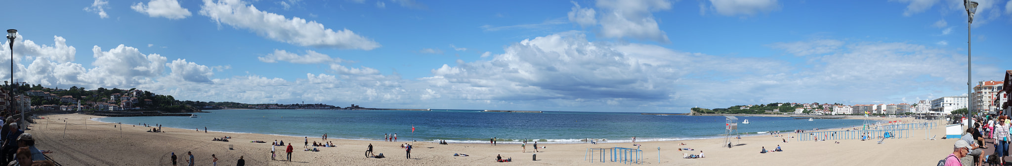 Samsung NX 16-50mm F3.5-5.6 Power Zoom ED OIS sample photo. Plage de saint jean de luz photography