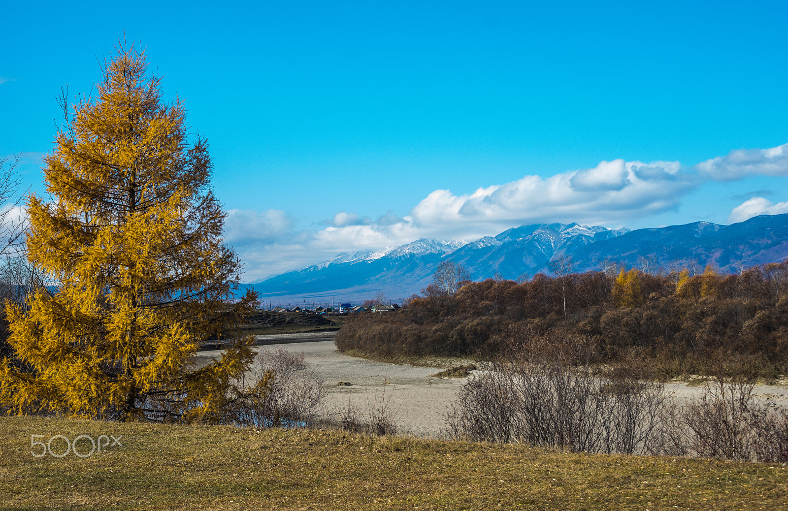 Sony SLT-A77 + Minolta AF 24-85mm F3.5-4.5 [New] sample photo. Вид на Восточный Саян photography