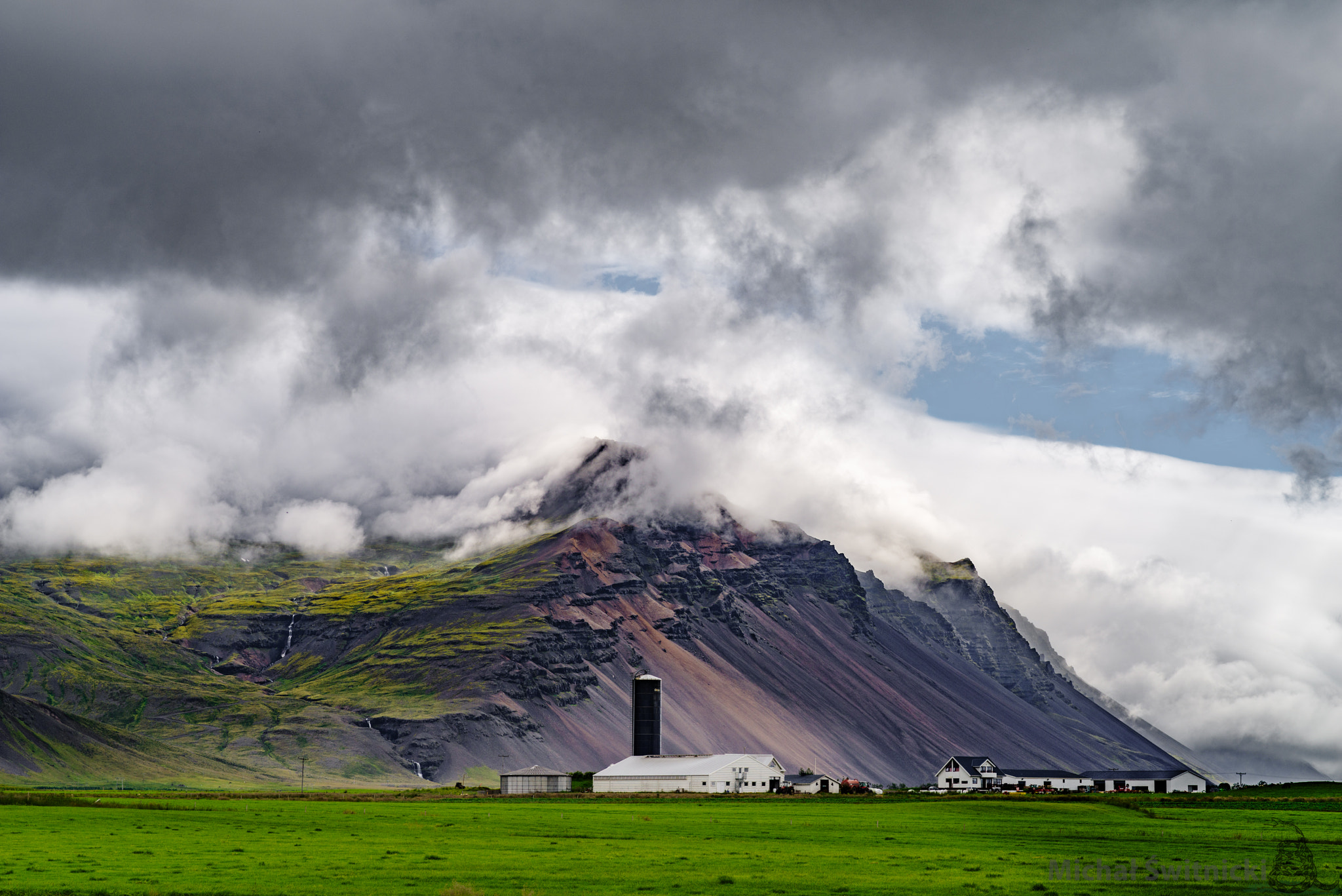 Pentax K-1 + Pentax smc FA 77mm 1.8 Limited sample photo. Icelandic farm photography