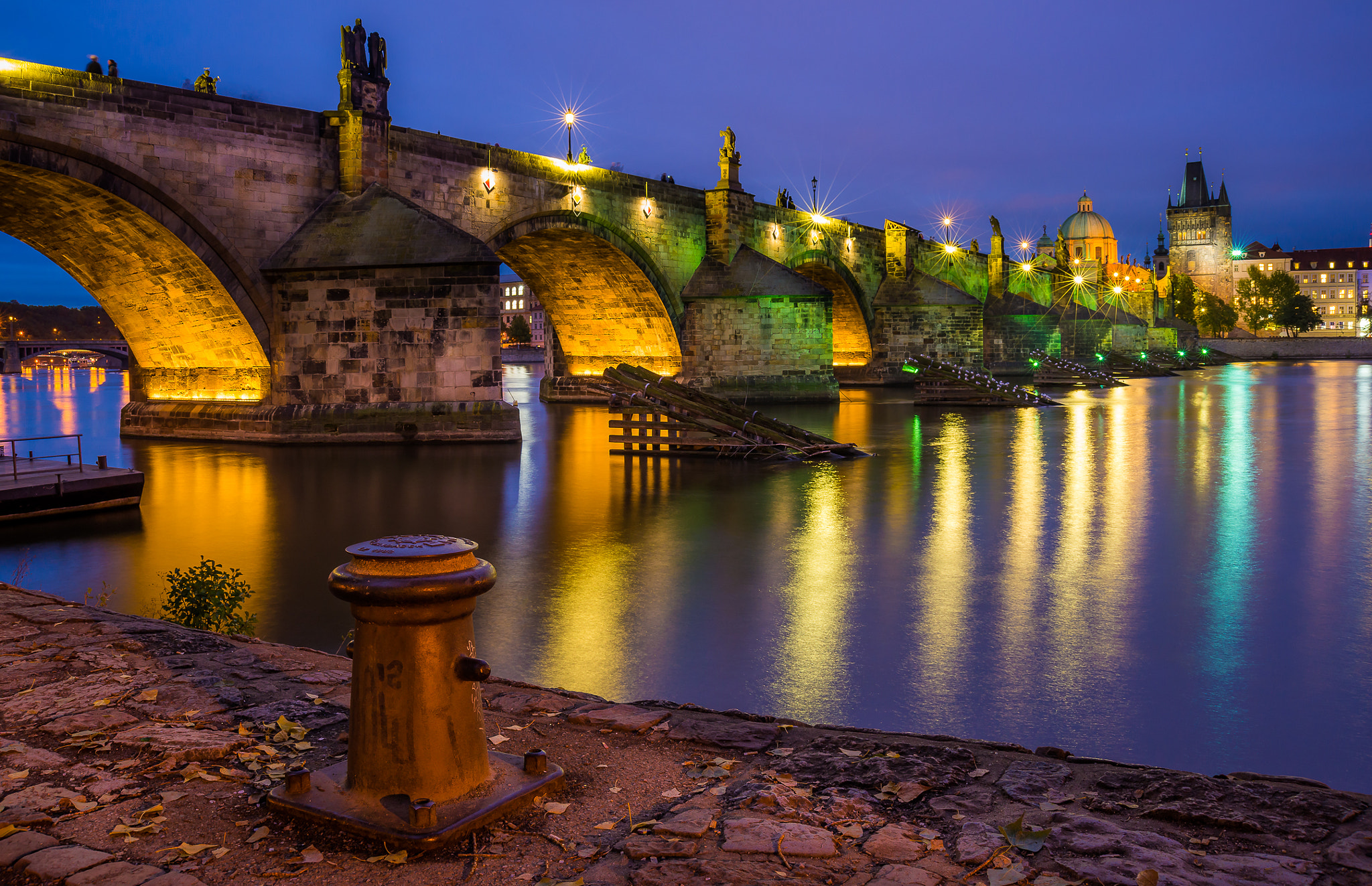 AF Zoom-Nikkor 28-70mm f/3.5-4.5 sample photo. Prague photography