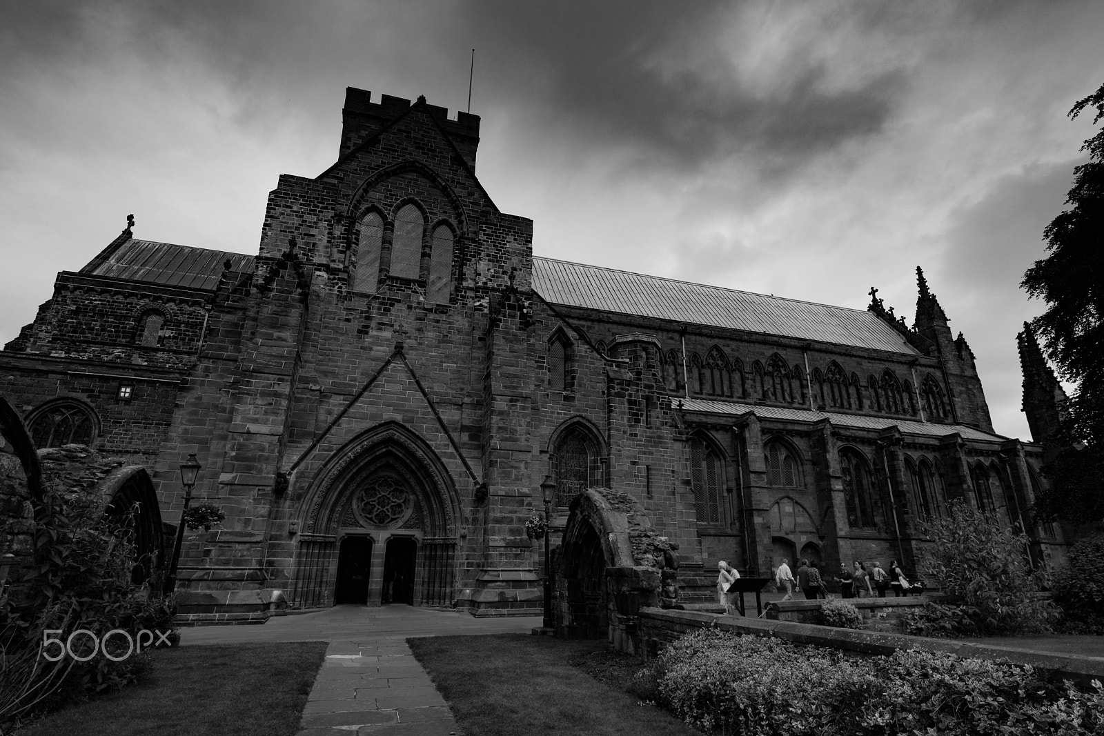 Canon EOS M3 + Canon EF-M 11-22mm F4-5.6 IS STM sample photo. Carlisle cathederal photography