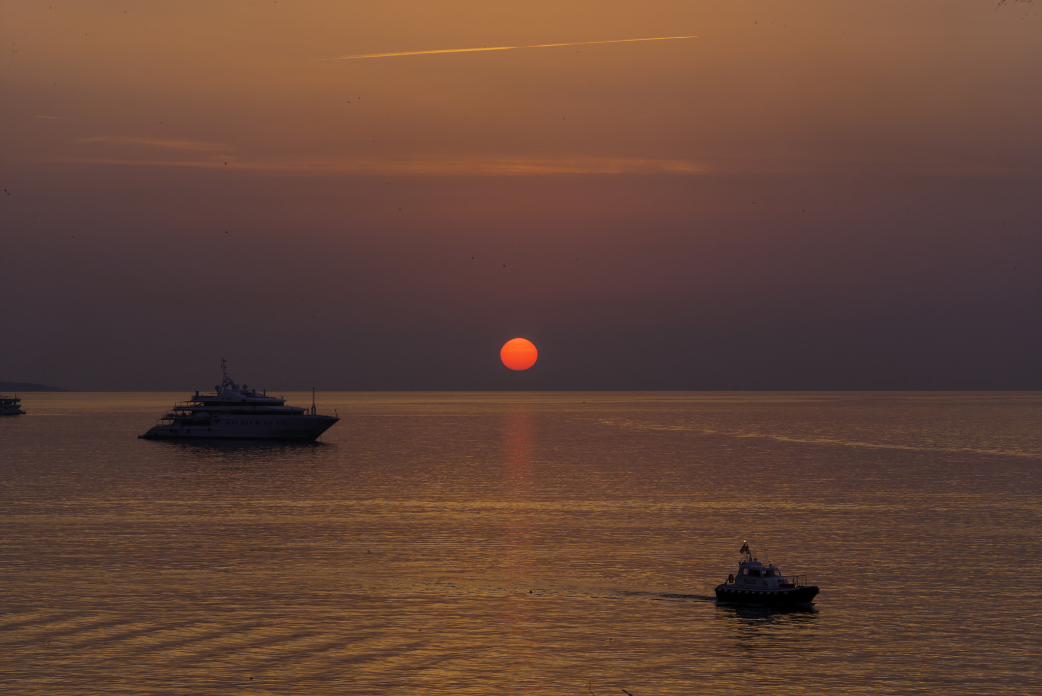 Leica M (Typ 240) + Leica APO-Telyt-M 135mm F3.4 ASPH sample photo. Mediterranean dawn in monte carlo photography